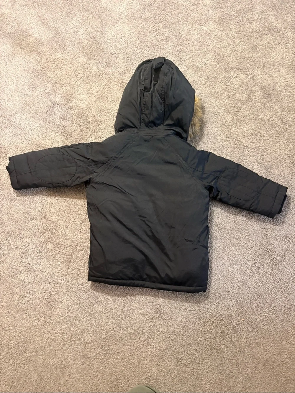 GAP Black Puffer Jacket with Faux Fur Trim